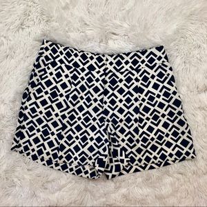 Ann Taylor Shorts - Ann Taylor Size 2 Navy White Shorts Ann Taylor Shorts - Ann Taylor Size 2 Navy White Shorts